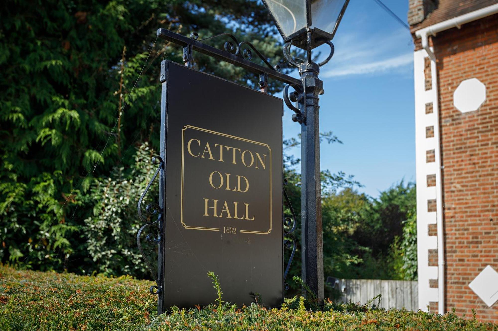 Catton Old Hall Норвич Экстерьер фото